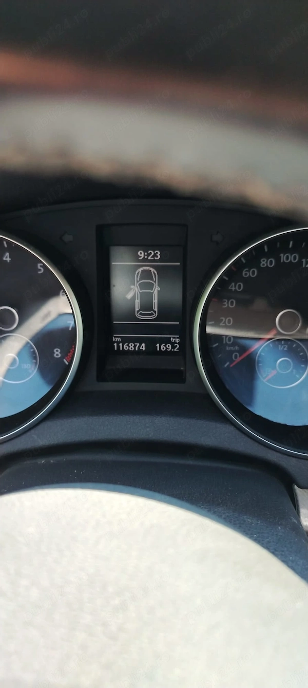 VOLKSWAGEN Golf 2012 — imagine 4