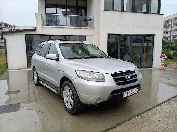 vand Hyundai Santa Fe 7 locuri