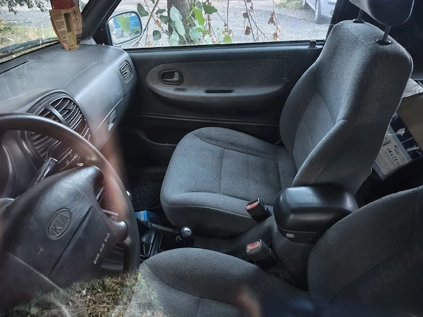 KIA Sportage 2002 — imagine 2