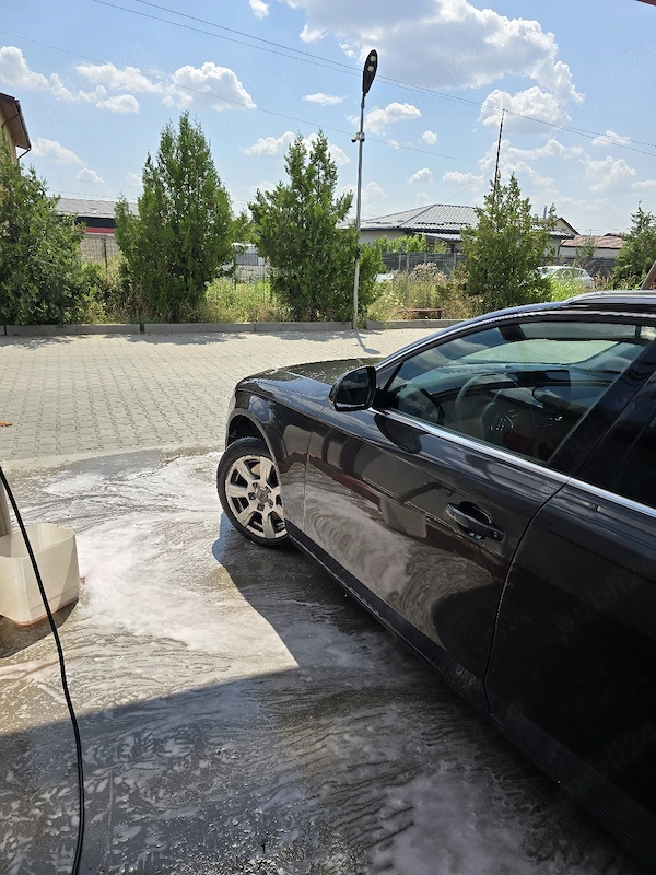 AUDI A4 2009 — imagine 2