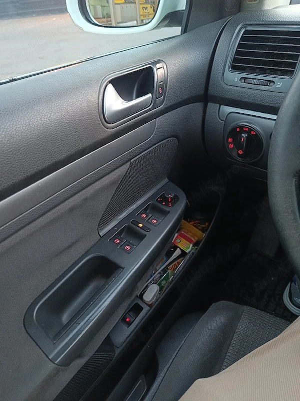 VOLKSWAGEN Jetta 2007 — imagine 8