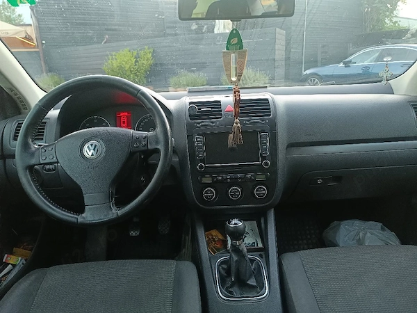 VOLKSWAGEN Jetta 2007 — imagine 7