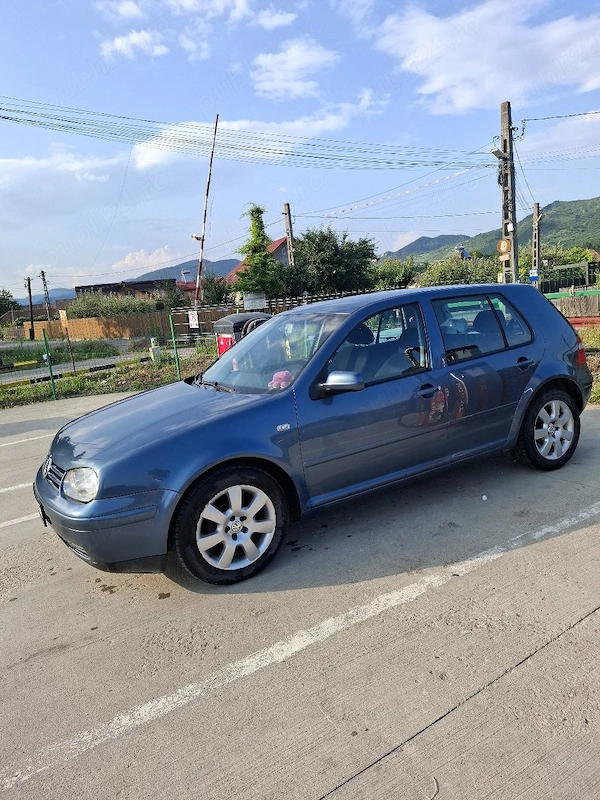 VOLKSWAGEN Golf 2003 — imagine 3