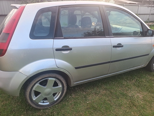 FORD Fiesta 2002 — imagine 2