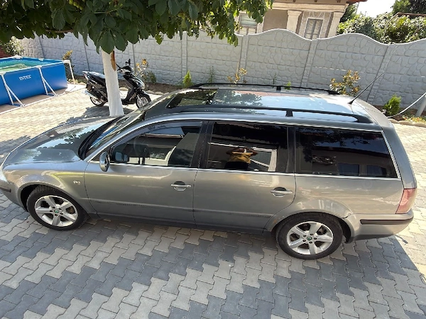 VOLKSWAGEN Passat 2001 — imagine 4