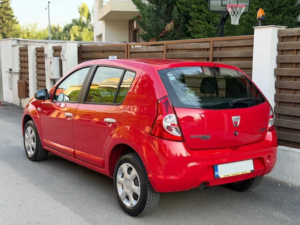 DACIA Sandero 2010 — imagine 3