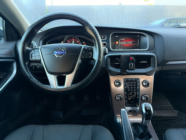 VOLVO V40 Cross Country 2014 — imagine 12