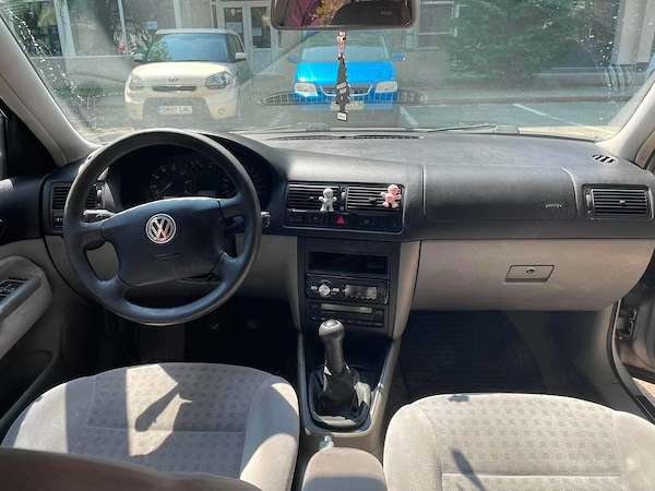 VOLKSWAGEN Golf 2002 — imagine 3