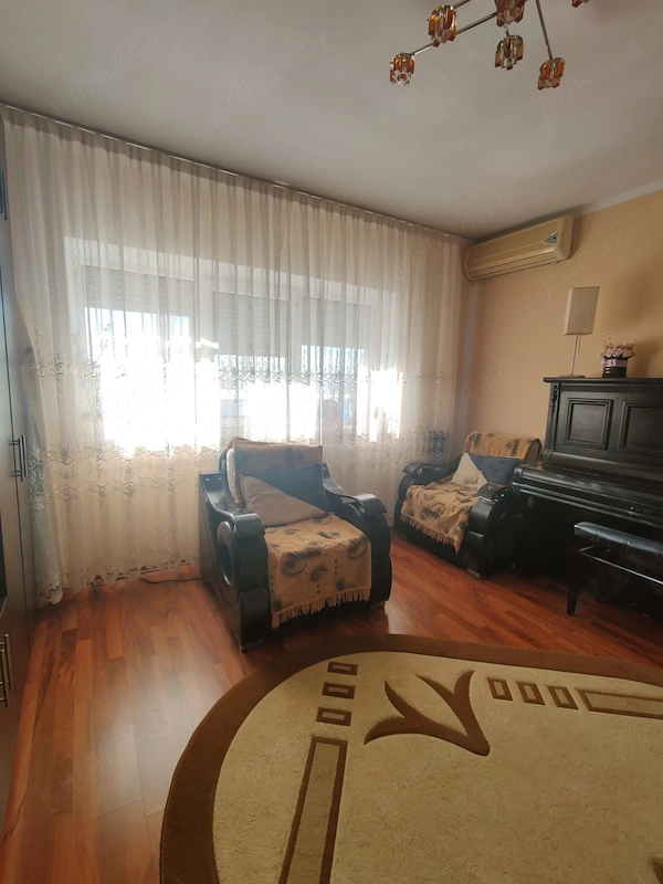 Închiriez APARTAMENT 3 CAMERE, Târgoviște, Micro 4 — fotografia 2