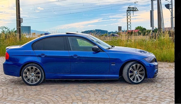 BMW 3 Series 2009 — imagine 5