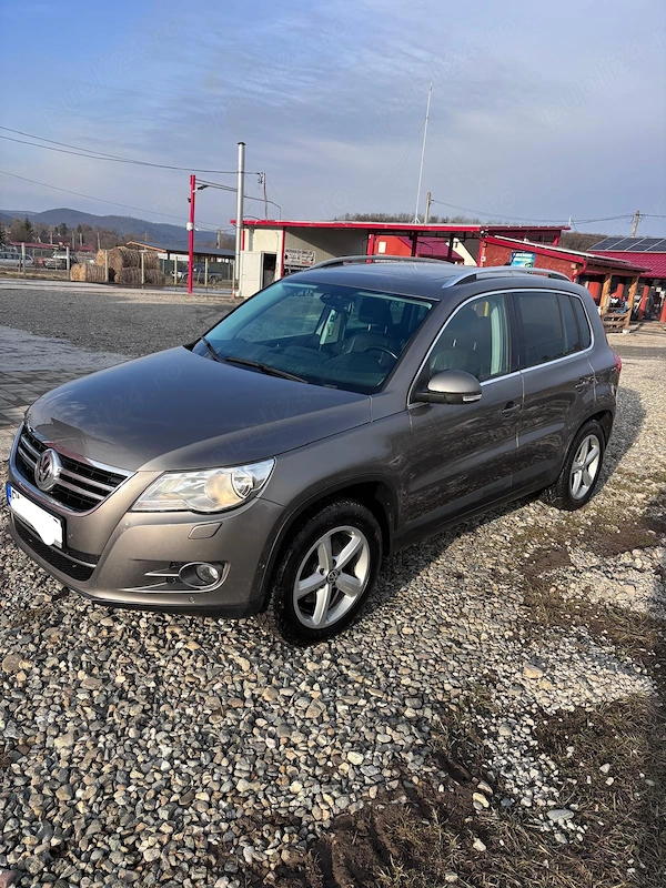 Vând Volkswagen Tiguan din 2009,4x4, automat, dotări pachet full