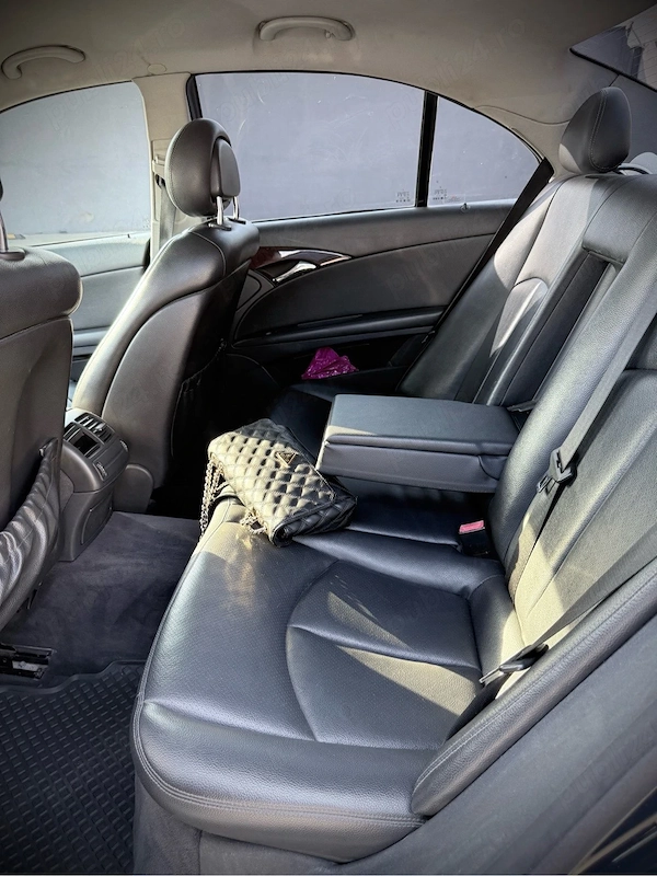 MERCEDES-BENZ E-Class 2004 — imagine 4