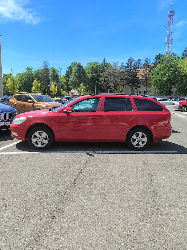 SKODA Octavia 2012 — imagine 4