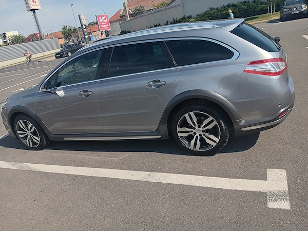 PEUGEOT 508 2017