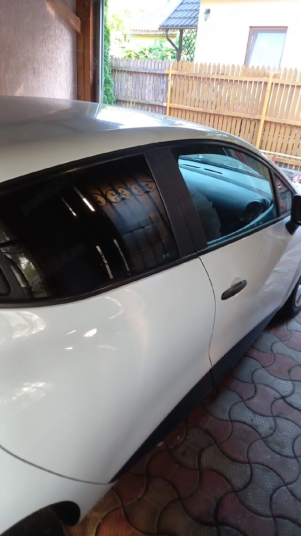 RENAULT Clio 2016 — imagine 4