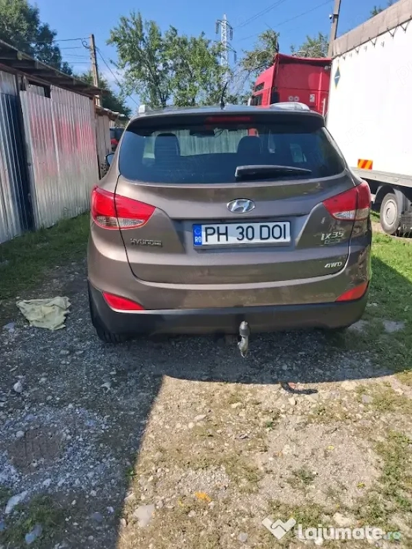 HYUNDAI ix35 2011 — imagine 2
