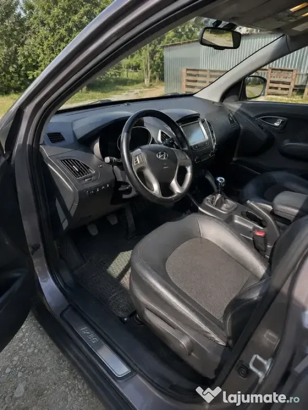 HYUNDAI ix35 2011 — imagine 6