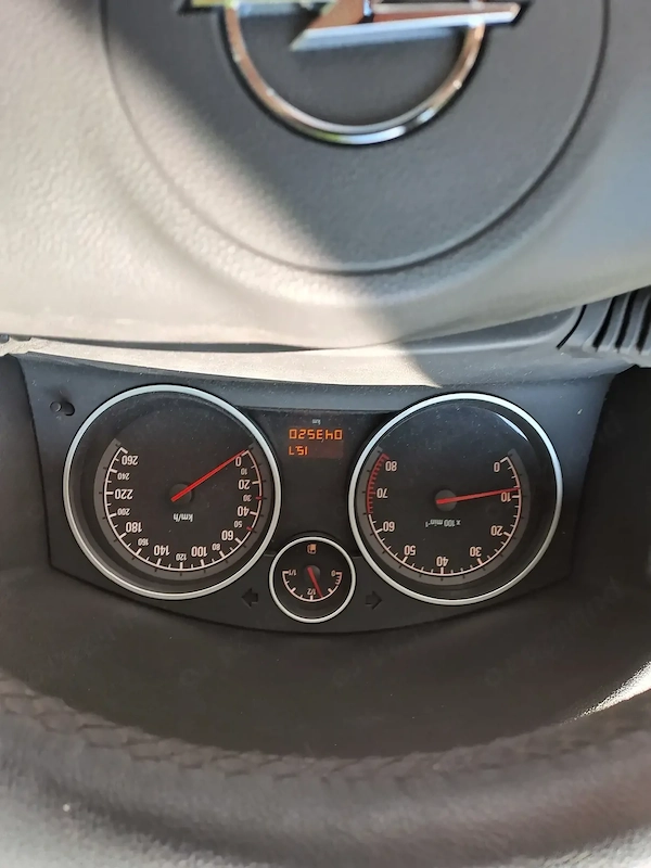 OPEL Astra 2008 — imagine 4