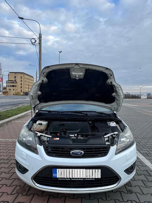 FORD Focus 2010 — imagine 4