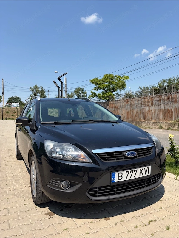 FORD Focus 2010 — imagine 3