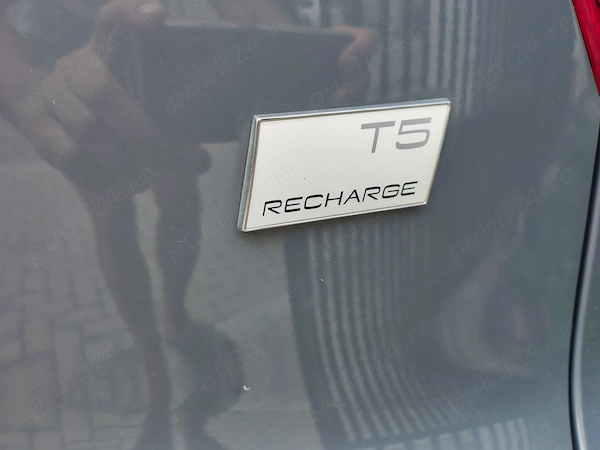 VOLVO XC40 2021 — imagine 10