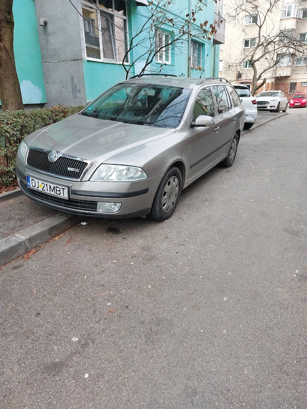 SKODA Octavia 2007 — imagine 3