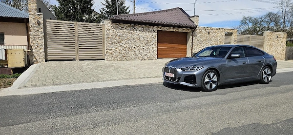 BMW i4 2024 — imagine 3