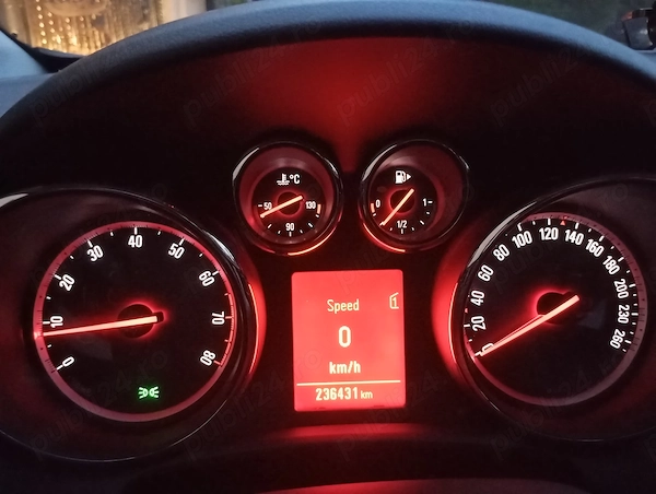 OPEL Astra 2011 — imagine 8