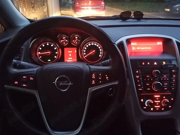 OPEL Astra 2011 — imagine 7