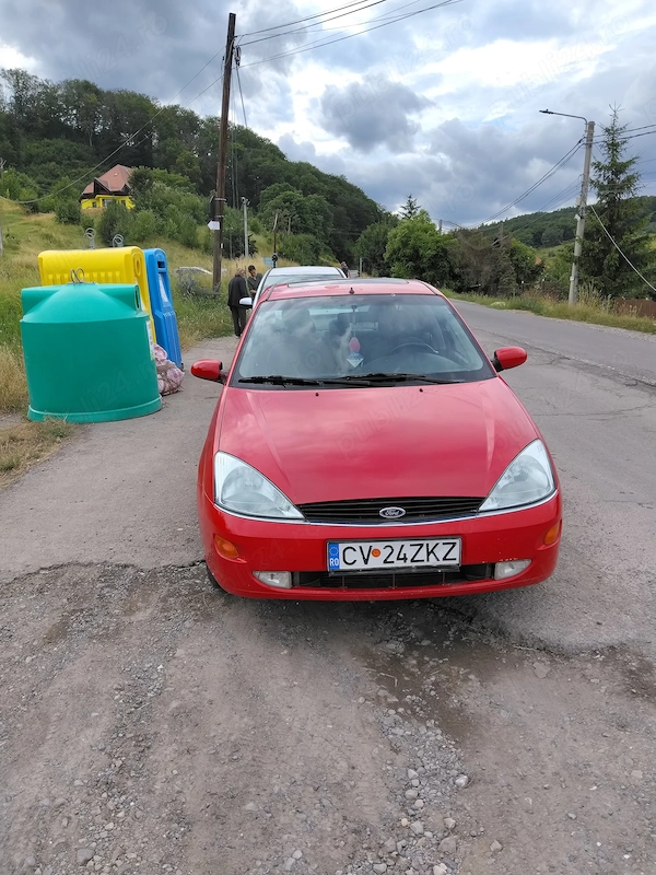 FORD Focus 2001 — imagine 4