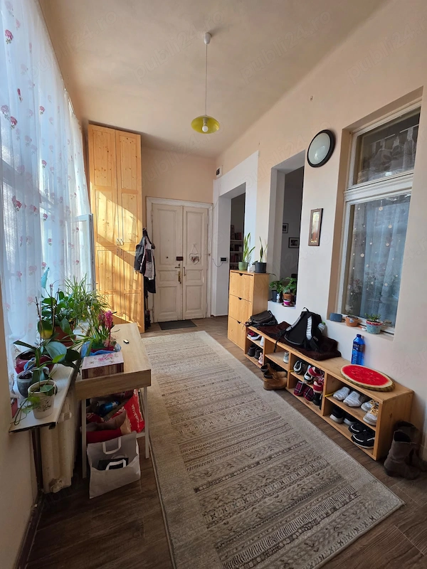 Proprietar - Vand apartament 4 camere Elisabetin Maria — fotografia 1