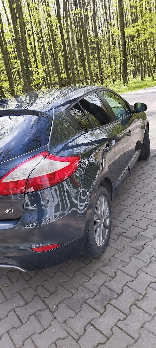 RENAULT Megane 2011 — imagine 3