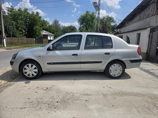 RENAULT Clio 2005 — imagine 5