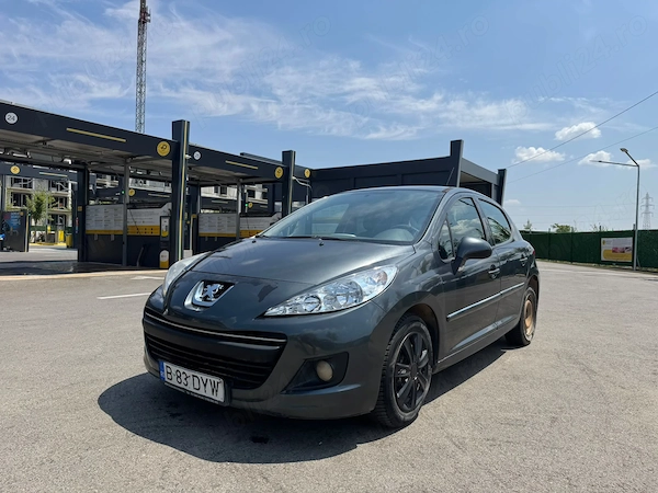 PEUGEOT 207