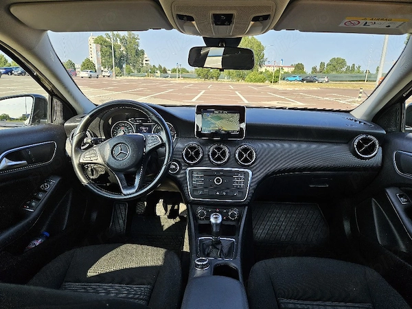 MERCEDES-BENZ A-Class 2016 — imagine 8