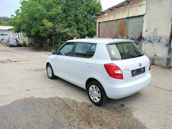 SKODA Fabia 2014 — imagine 4