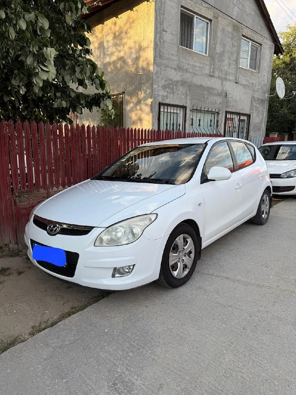 HYUNDAI i30 2009 — imagine 4