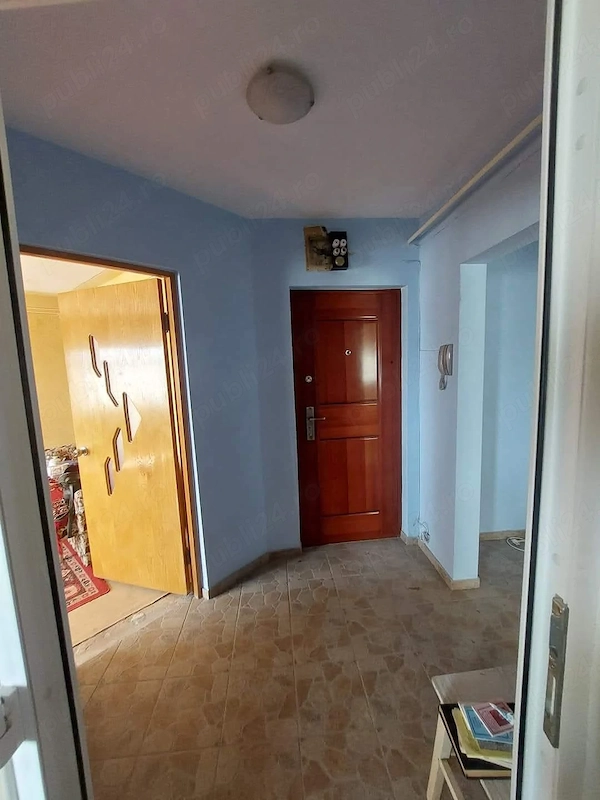 Vand apartament — fotografia 1