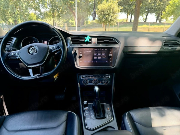 VOLKSWAGEN Tiguan 2019 — imagine 6