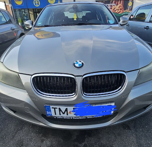 BMW 3 Series 2011
