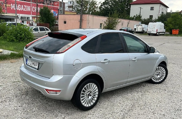 FORD Focus 2009 — imagine 4