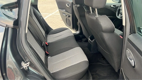 SEAT Leon 2011 — imagine 7