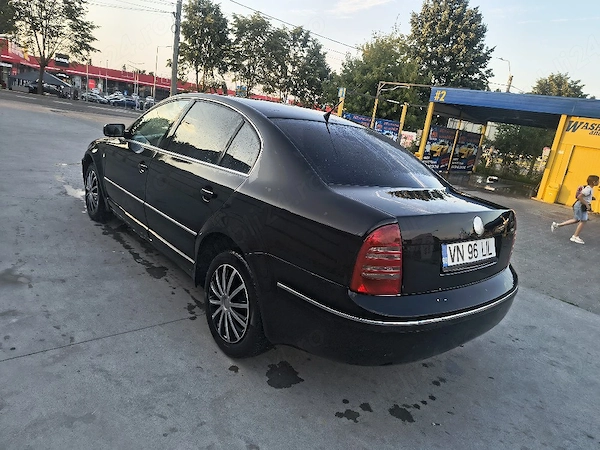SKODA Superb 2005 — imagine 2
