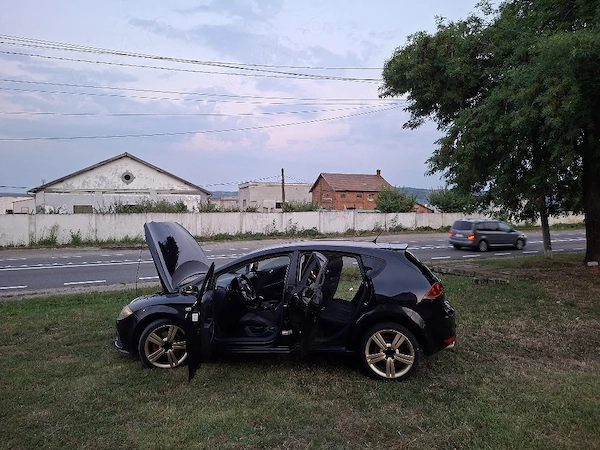 SEAT Leon 2007 — imagine 8