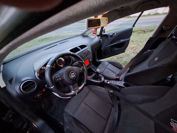 SEAT Leon 2007 — imagine 5
