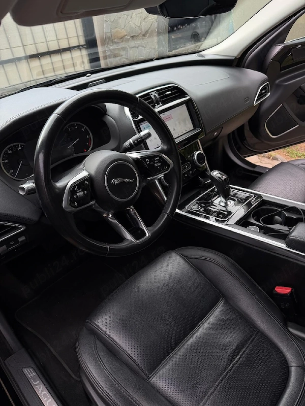 JAGUAR XE 2020 — imagine 4