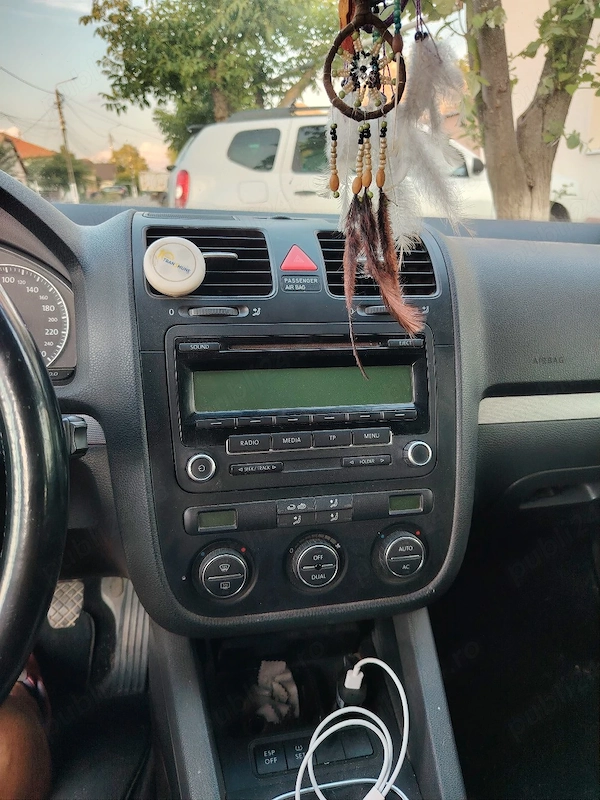VOLKSWAGEN Golf 2008