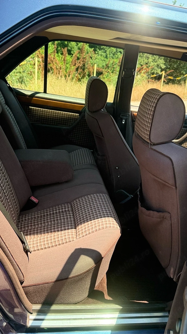 MERCEDES-BENZ E-Class 1993 — imagine 8