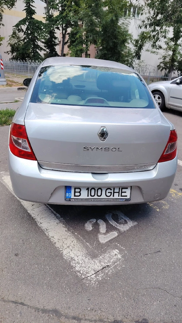 Vand Renault Symbol, 2010