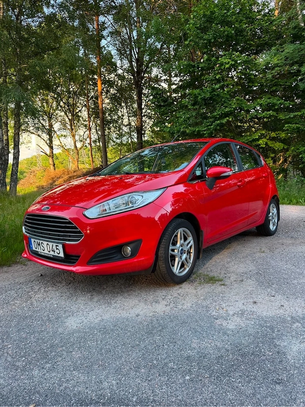 FORD Fiesta 2015 — imagine 5